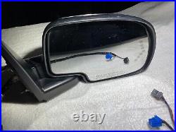 2003-2006 Chevy GMC Silverado Passenger Mirror Turn Signal Heat Chrome OEM