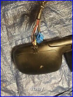 2004 silverado 2500 driver side mirror and assembly