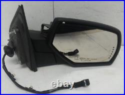 2014-2017 CHEVROLET SILVERADO GMC SIERRA RH PASSENGER MIRROR With TURN SIGNAL OEM