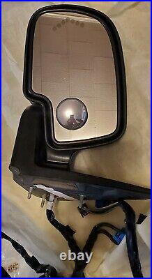 99-06 Chevy GMC Tahoe Heated Power Door Mirrors WithTurn Signals In Glass Opt DL3
