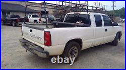 Driver Corner/Park Light Classic Style Fits 03-07 SILVERADO 1500 PICKUP 1264744