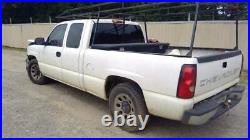 Driver Corner/Park Light Classic Style Fits 03-07 SILVERADO 1500 PICKUP 1264744