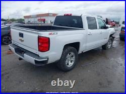 Driver Corner/Park Light Classic Style Fits 16-19 SILVERADO 1500 PICKUP 2237852